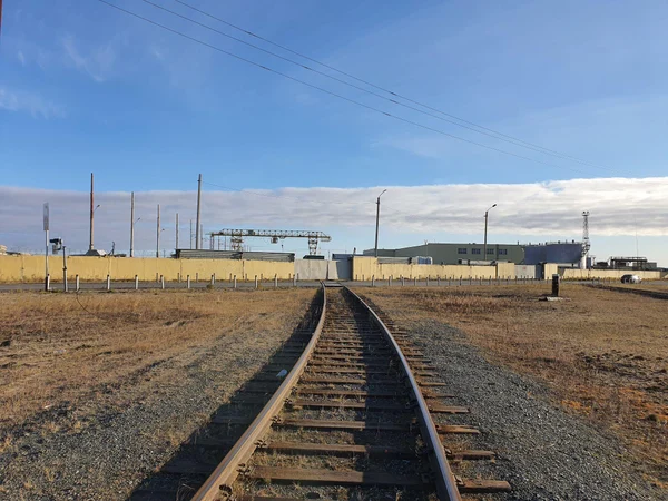 Ж/Д тупик и площадка открытого хранения